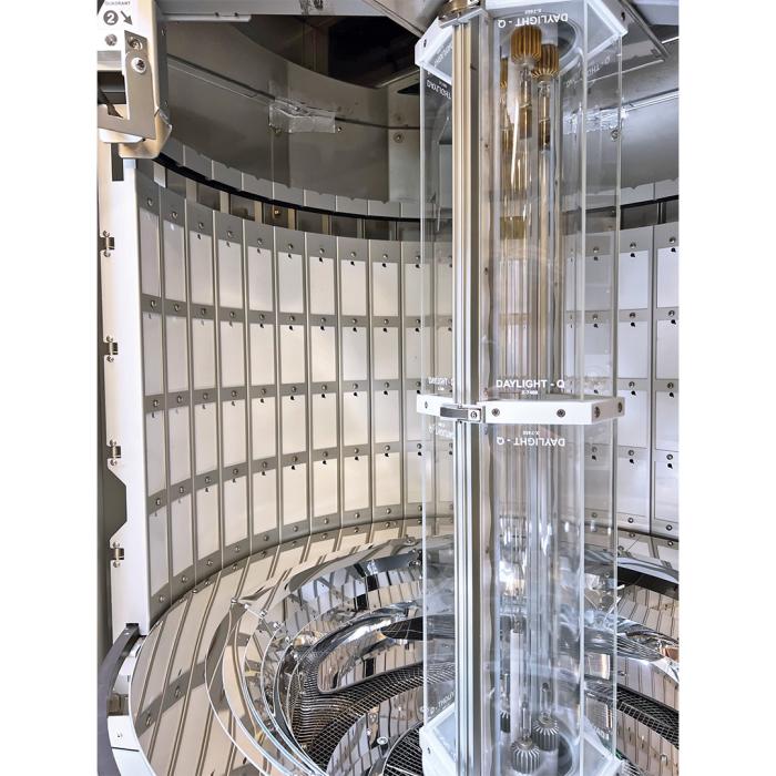 Q-SUN Xe-8 Inside Chamber